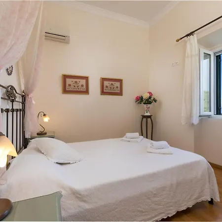 Casa de Férias Agallis Corfu Sokrákion
