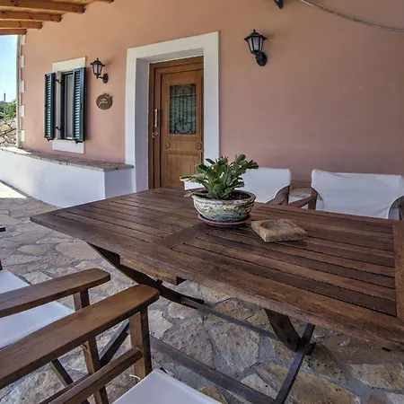 Agallis Corfu * Sokrakion