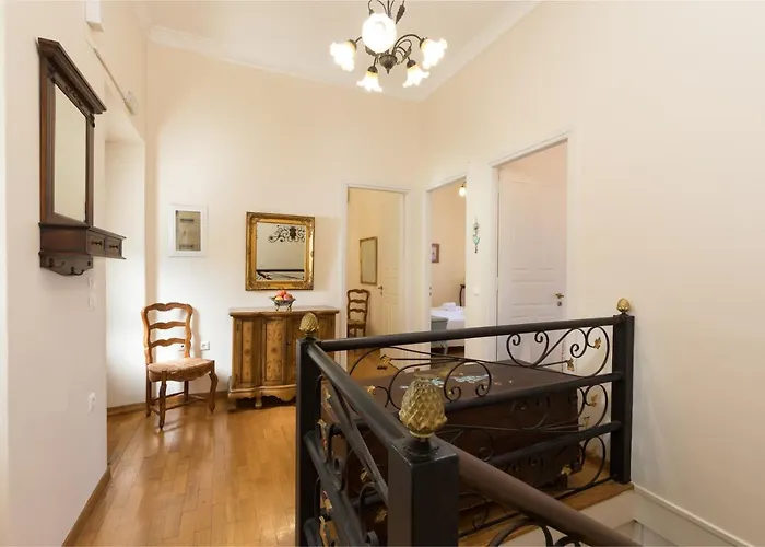Agallis Corfu بيت للعطل