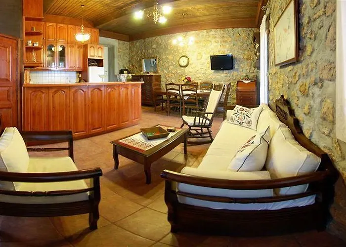 Agallis Corfu بيت للعطل *