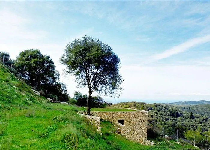 Agallis Corfu بيت للعطل *